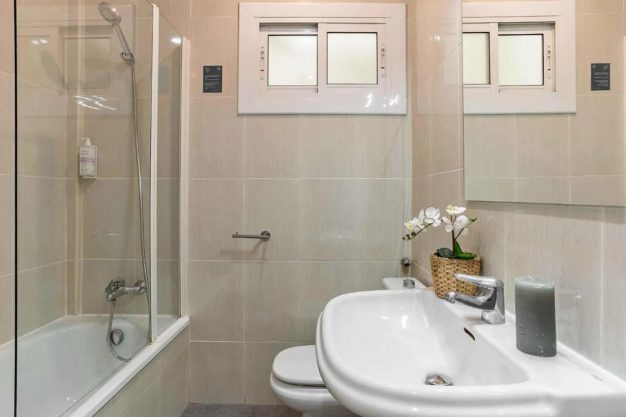 Ab Enric Granados Apartment Barcelona 0*,